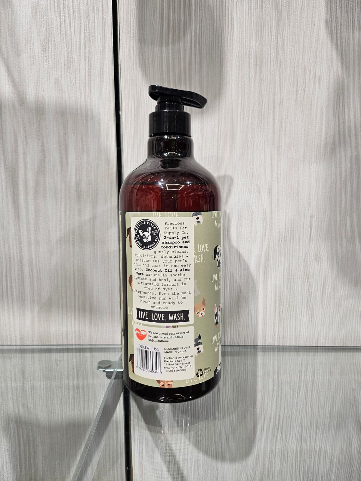 Precious Tails Live. Love. Wash. 2-in-1 Pet Shampoo & Conditioner, Cleanse, Conditions, Detangles, and Moisturizes, 1000ml