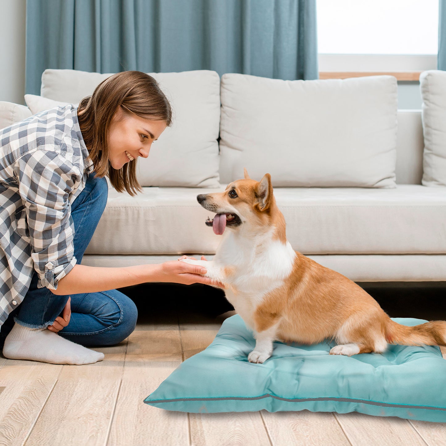 Co-Pilot Waterproof Dog Bed - Chew Proof Pet Bed - Durable Outdoor Mat for Dogs, Heavy Duty, Ideal for Travel