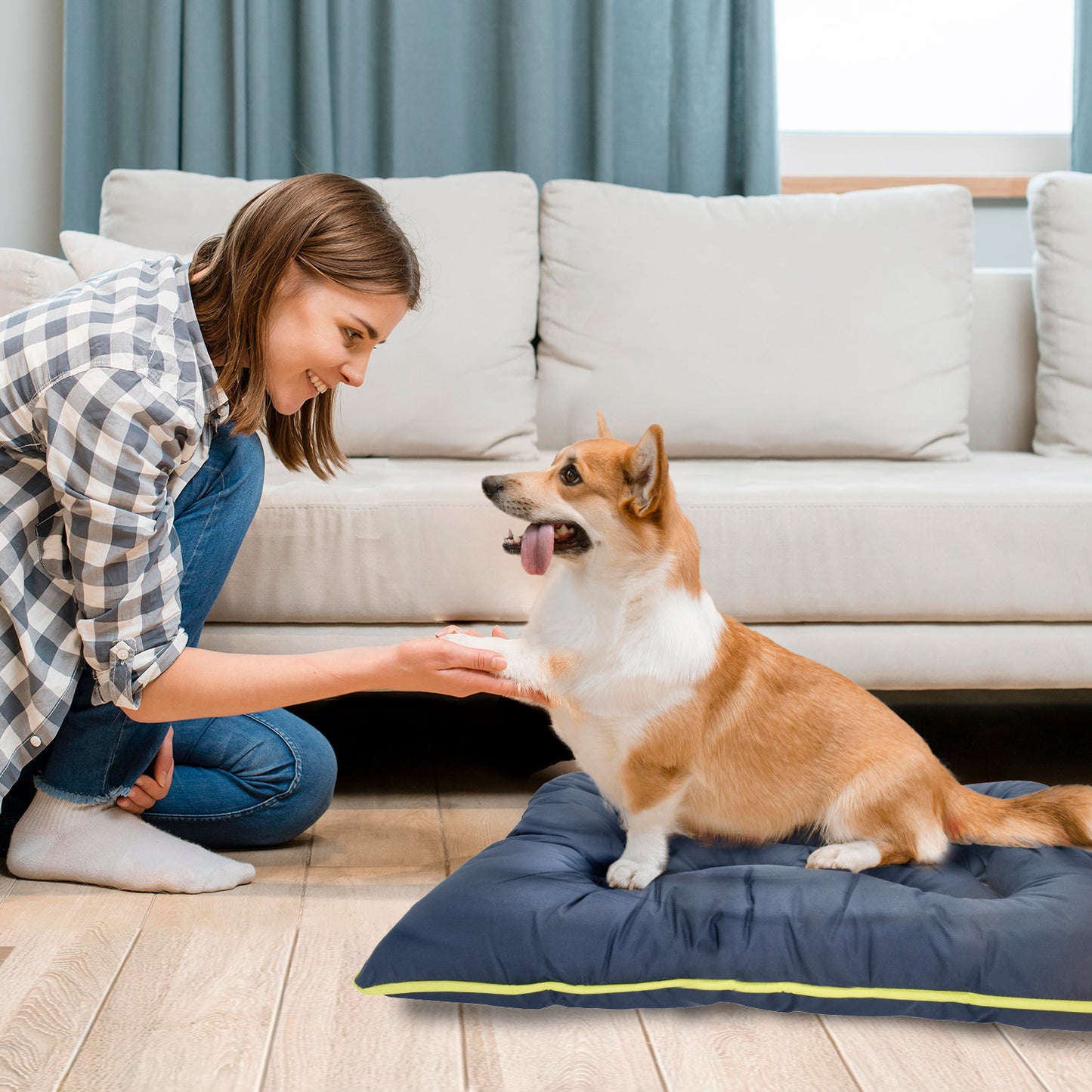 Co-Pilot Waterproof Dog Bed - Chew Proof Pet Bed - Durable Outdoor Mat for Dogs, Heavy Duty, Ideal for Travel